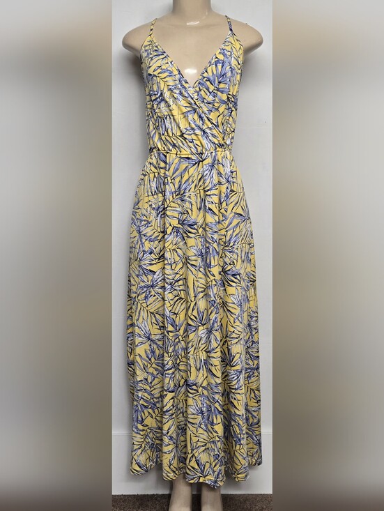 Nine . Eight Dresses & Skirts - Nine . Eight M Maxi Dress Spaghetti Straps Faux Wrap Elastic Empire Waist Floral